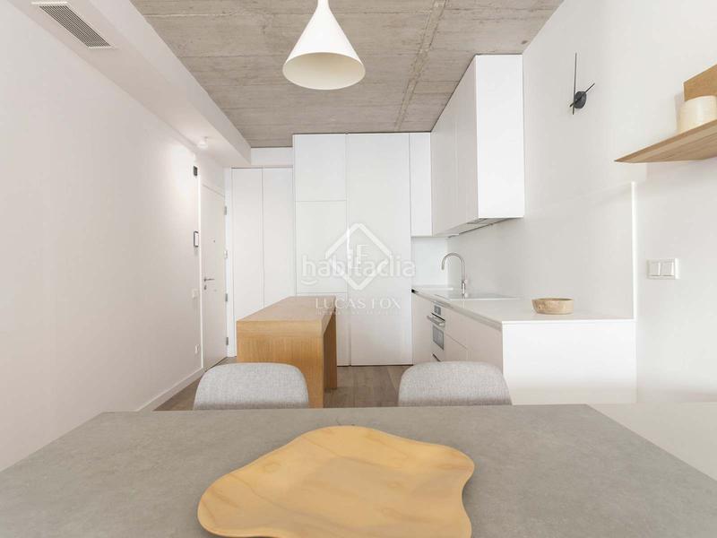 Foto 011cea55-f768-46fa-b3b7-5aa53a87357c. Pis amb calefacció a Raval Barcelona