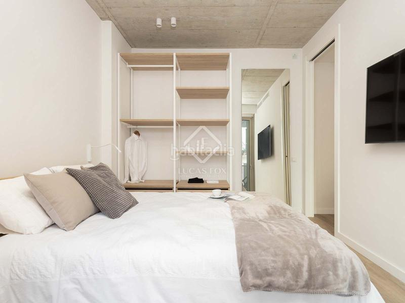 Foto 5fa3bd68-6a8d-481c-a87b-47a7eac077f2. Pis amb calefacció a Raval Barcelona