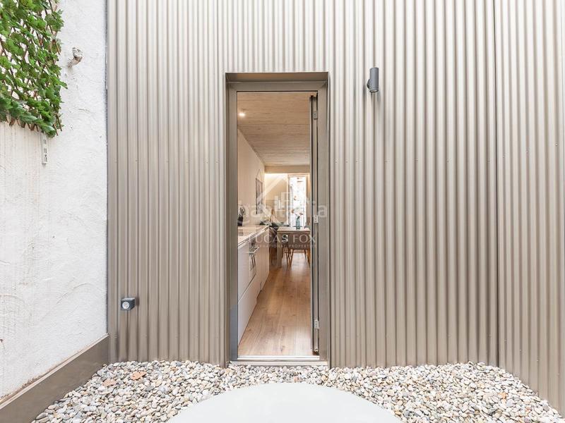 Foto 7e4ac521-0e55-40b9-b429-190823ea4e5c. Pis amb calefacció a Raval Barcelona