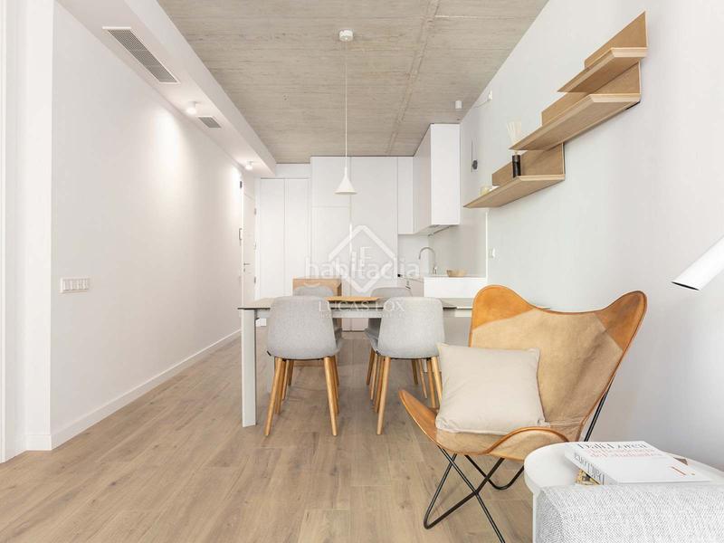 Foto 9e127474-a390-4b75-8cbb-eae78da71c6a. Pis amb calefacció a Raval Barcelona