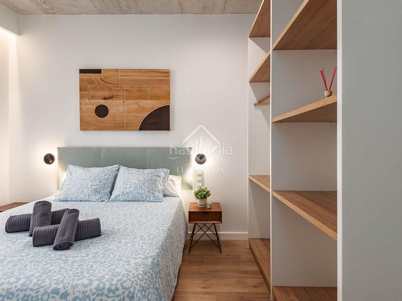 Foto bacd13fc-4886-44c2-aa87-49fbfb902ed1. Pis amb calefacció a Raval Barcelona