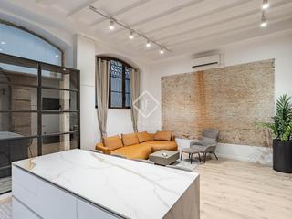 Appartement à Gòtic. Piso en excelentes condiciones de 2 dormitorios en venta en góti