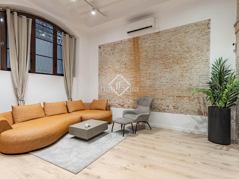 Foto 0f8b3d69-b160-4c2a-afd1-059c1a8f0471. Piso  en excelentes condiciones de 2 dormitorios en venta en gótico, en Barcelona