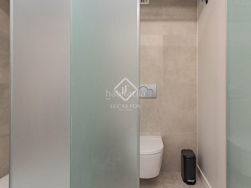 Foto f6daeb7d-aa79-48a2-b320-5956a28fc81f. Piso  en excelentes condiciones de 2 dormitorios en venta en gótico, en Barcelona