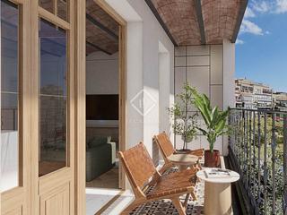 Pis a Dreta de l´Eixample. Piso en excelentes condiciones de 3 dormitorios con 15m terraza