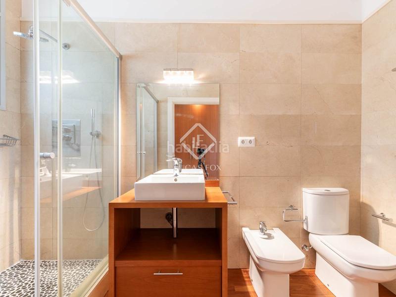 Foto 5b220583-5325-45db-85a0-1e2433e20e55. Chalet exclusiva y luminosa casa independiente con vistas al mar en venta en Bellamar, en Castelldefels