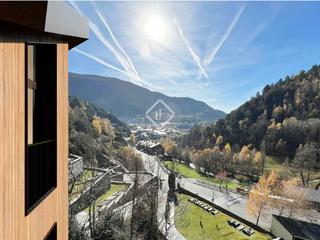 Appartement à Ordino-Ansalonga-Sornás. Piso de obra nueva de 4 dormitorios con terraza de 10 m con impr