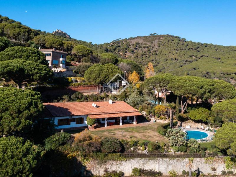 Foto 1579473c-949b-4453-8e63-2dec2b0f32c7. Chalet casa de 6 dormitorios con excelentes vistas al mar en venta , barcelona en Cabrera de Mar