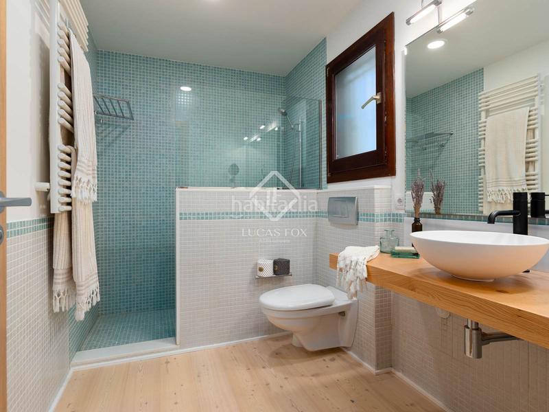 Foto 1659a0a3-0941-4bfc-bdfc-779c0bdac3c9. Chalet casa de 6 dormitorios con excelentes vistas al mar en venta , barcelona en Cabrera de Mar
