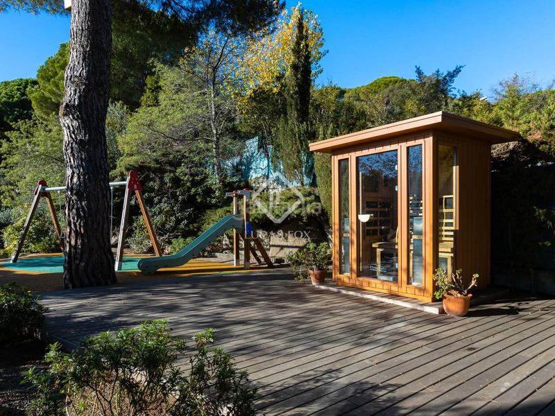 Foto 4dfce8d0-e0c8-46e1-a6ad-e58c7d1abf4f. Chalet casa de 6 dormitorios con excelentes vistas al mar en venta , barcelona en Cabrera de Mar