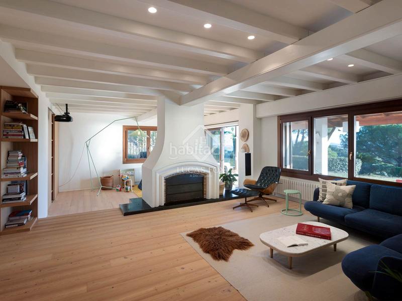Foto 9f1c8f8d-995c-463c-bdf3-8ca474b9c0f0. Chalet casa de 6 dormitorios con excelentes vistas al mar en venta , barcelona en Cabrera de Mar