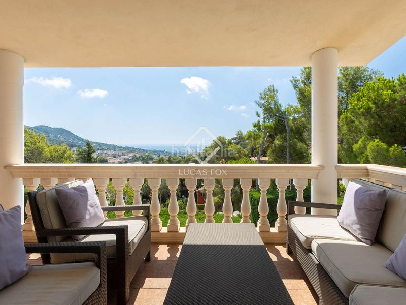 Foto 16f661ff-3724-41bc-8978-6a1899481e03. Chalet casa de 5 dormitorios con vistas al mar en venta , barcelona en Cabrils