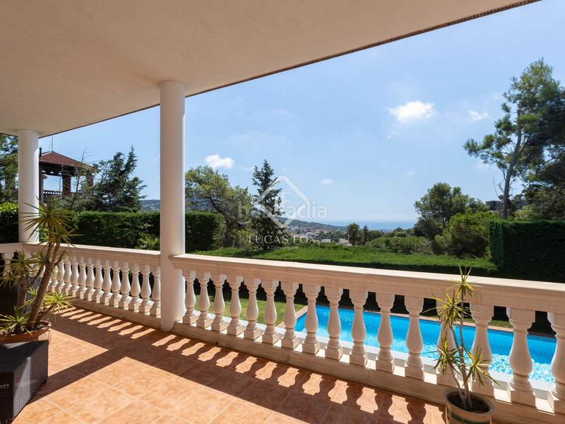 Foto 2769328e-3a86-4a3c-94e2-5ce838be59ea. Chalet casa de 5 dormitorios con vistas al mar en venta , barcelona en Cabrils
