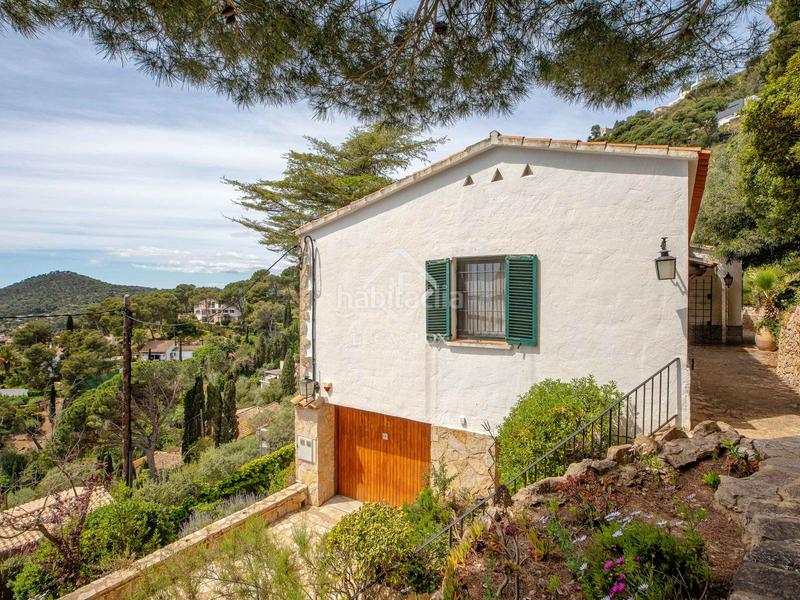 Foto a7b8fd8d-500b-4aa3-bc20-4cea721ecee6. Xalet amb calefacció aparcament piscina a Fornells-Aiguablava Begur