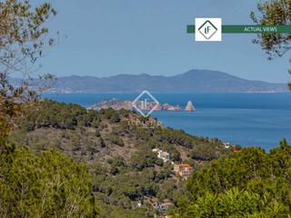Finca rústica a Aiguafreda-Sa Tuna. Parcela edificable en venta en sa tuna con vistas al mar y proye