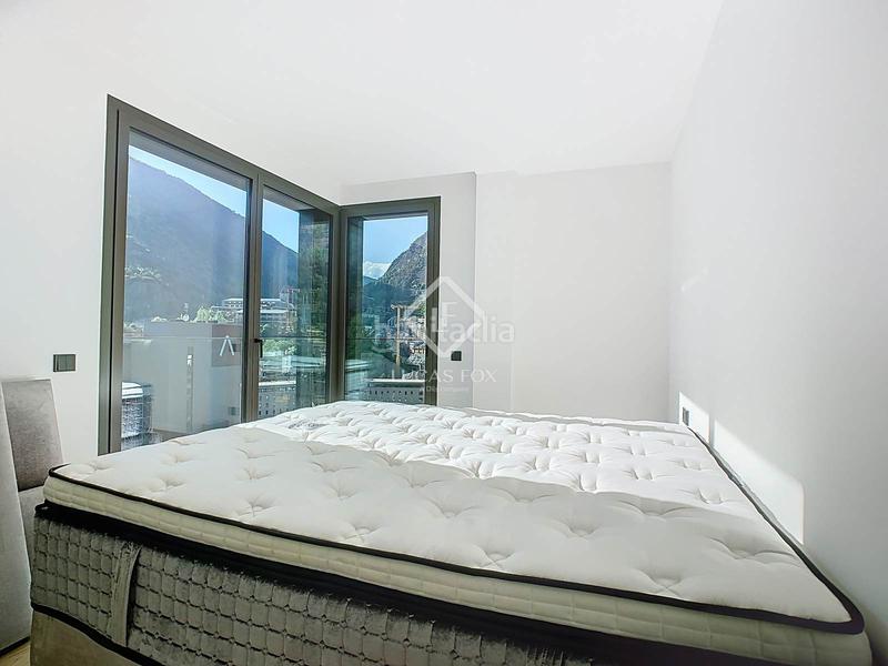 Foto 90e7b2c2-e86d-409c-92ad-d311518d7ed5. Attico con riscaldamento parcheggio in Escaldes-Engordany