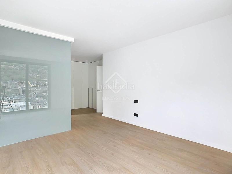 Foto c473447b-66d0-4963-a327-1c5864713f2c. Attico con riscaldamento parcheggio in Escaldes-Engordany