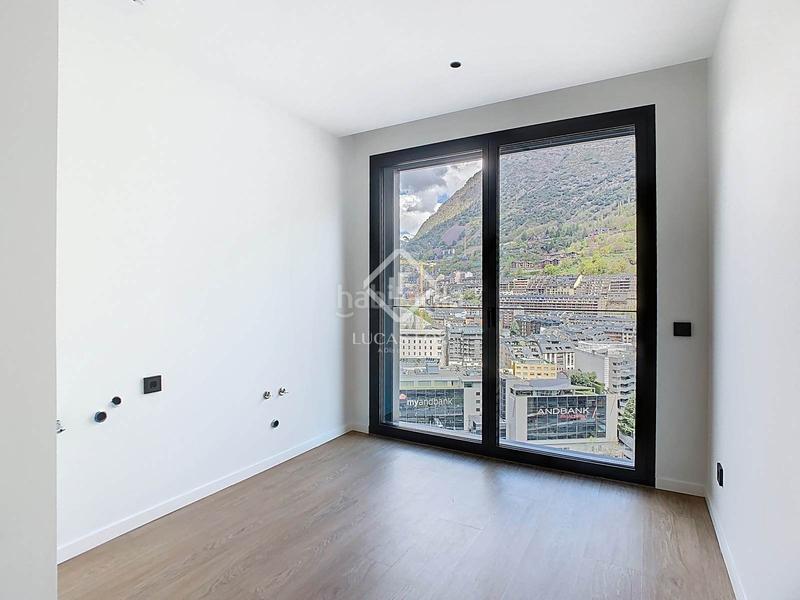 Foto e47e9327-6b04-4581-b4d1-16281aa25aca. Attico con riscaldamento parcheggio in Escaldes-Engordany