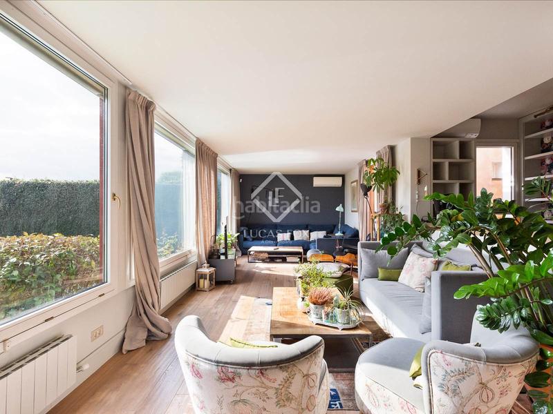 Foto 4be87c32-6210-4dc5-8471-953e92b2e085. Xalet amb aparcament piscina a Arxiu Sant Cugat del Vallès