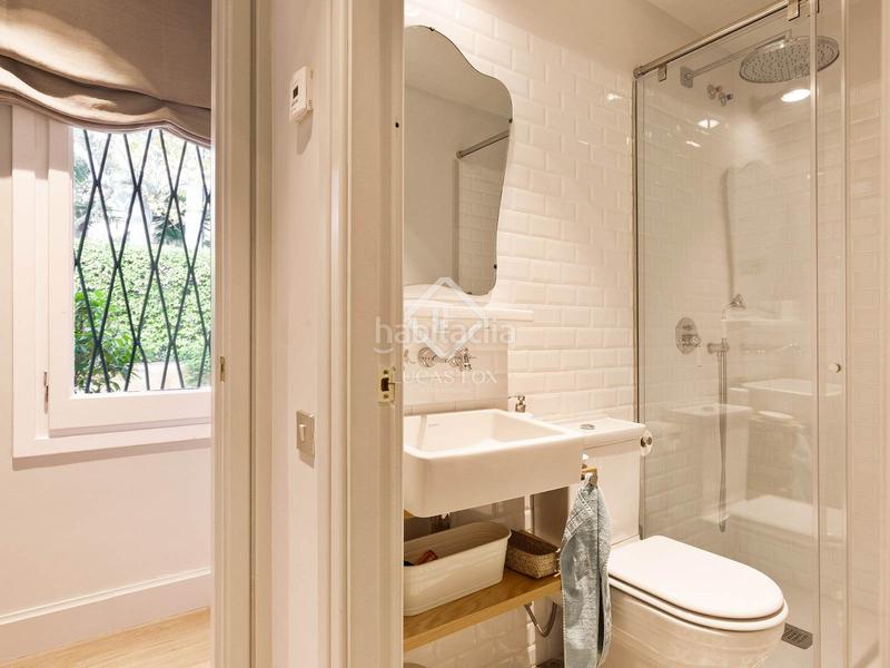 Foto 5388ee0a-9136-4f61-b188-ca91eab92fc1. Xalet amb aparcament piscina a Arxiu Sant Cugat del Vallès