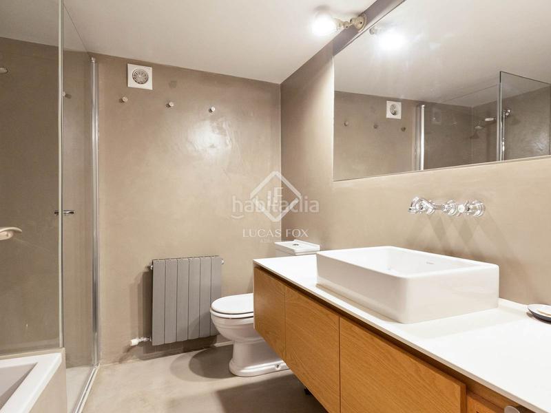 Foto 7843d9dd-ee47-4b47-8b17-fdd507847831. Xalet amb aparcament piscina a Arxiu Sant Cugat del Vallès