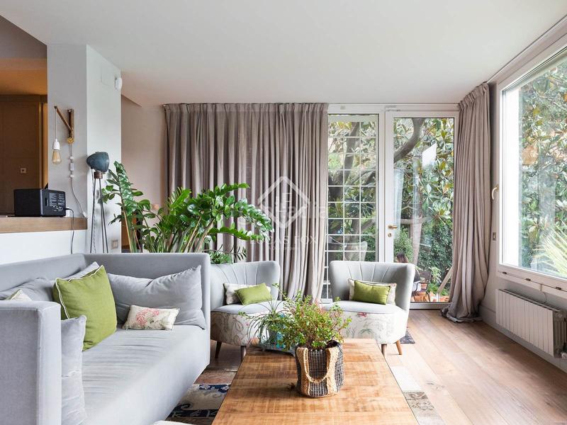 Foto a7d14ed6-0950-461c-8c9b-bf9904bc68e0. Xalet amb aparcament piscina a Arxiu Sant Cugat del Vallès