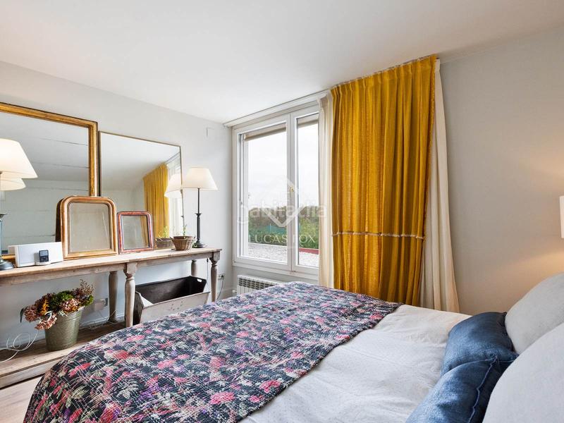 Foto c0517237-1926-4c4b-9f0e-cd7d5088111a. Xalet amb aparcament piscina a Arxiu Sant Cugat del Vallès