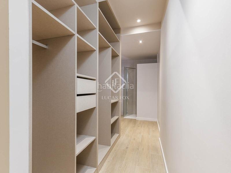 Foto a06aa42d-592b-444a-ba8f-ea2f39828fee. Piso  reformado con dos habitaciones dobles junto a paseo de san juan. en Barcelona