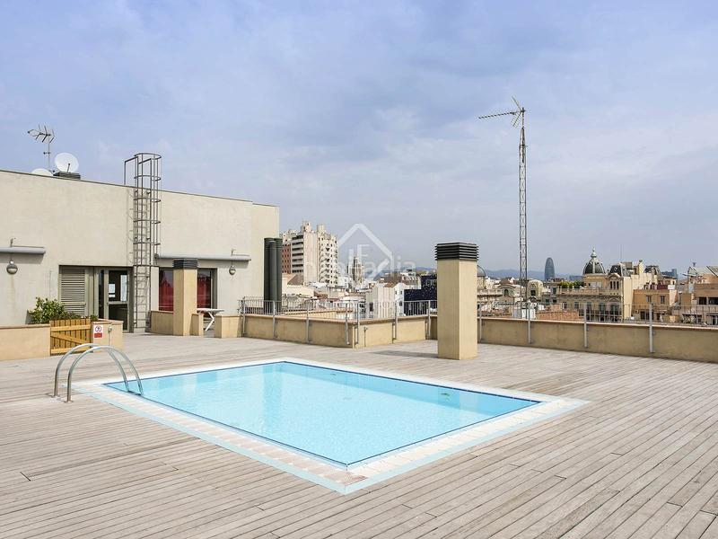 Foto 21acdfd2-e611-4923-a0e7-7c00df7fef4c. Piso en venta piso en excelentes condiciones con tres dormitorios en gótico en Barcelona