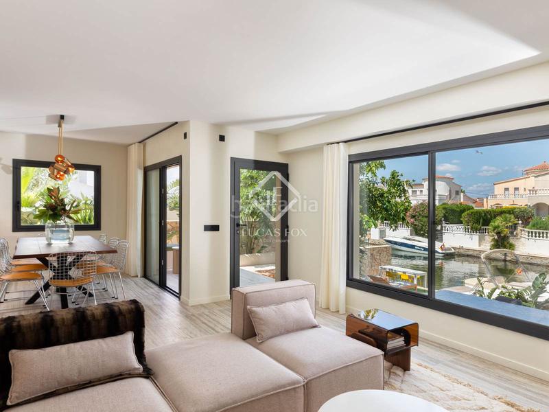 Foto 02e2b08e-d2e2-4124-8904-cb89de76d7dd. Chalet mit heizung parking pool in Francolí - Freser - Noguera Empuriabrava