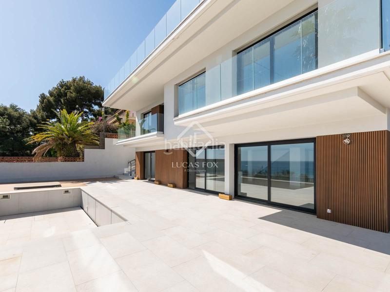 Foto b5c573cf-cf06-47cf-b485-5731fb0ee213. Alquiler chalet casa de obra nueva con piscina y vistas increíbles en alquiler en Bellamar en Castelldefels