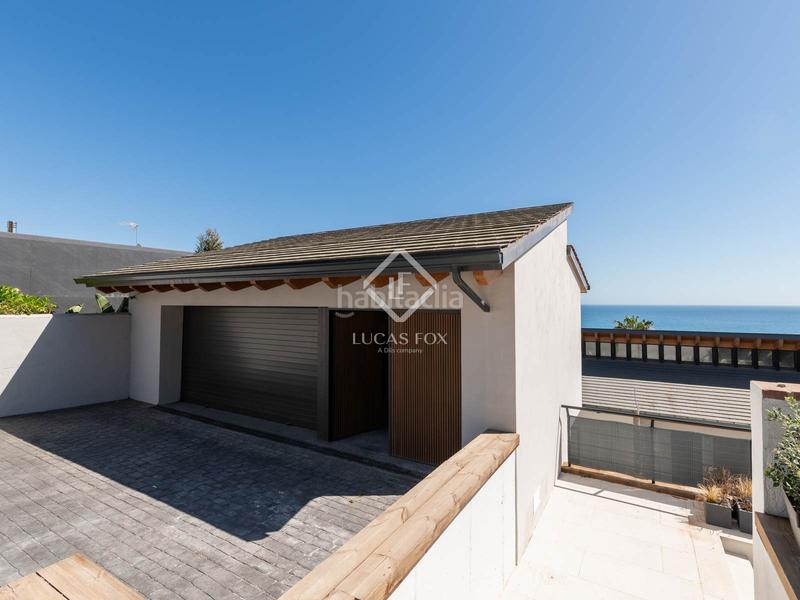 Foto bd9abc51-2755-448f-83b3-6192726a1d2c. Alquiler chalet casa de obra nueva con piscina y vistas increíbles en alquiler en Bellamar en Castelldefels