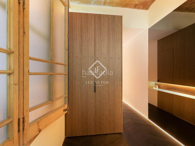 Foto 3dfac9f4-ddfc-4050-8b09-2b5fad96c99d. Piso en venta piso en excelentes condiciones con dos dormitorios y una terraza de 60m en lesquerra de leixample. en Barcelona