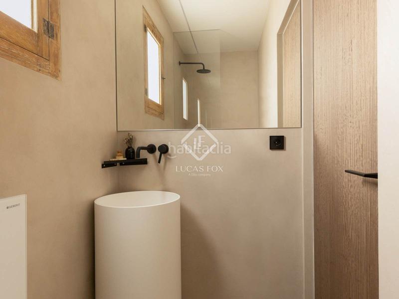 Foto 5bf06d03-a586-4387-95bf-9ba85d40f53f. Piso en venta piso en excelentes condiciones con dos dormitorios y una terraza de 60m en lesquerra de leixample. en Barcelona