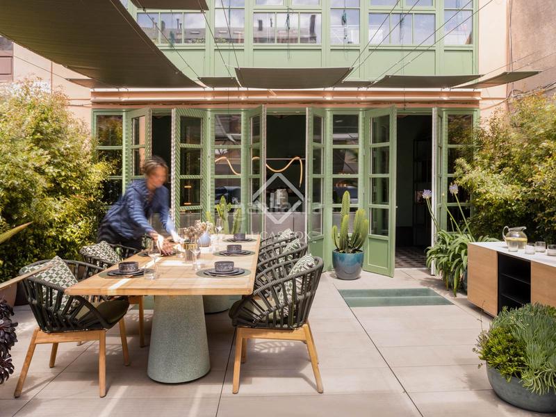 Foto df5e421f-de13-4497-92bd-6158923fa380. Piso en venta piso en excelentes condiciones con dos dormitorios y una terraza de 60m en lesquerra de leixample. en Barcelona