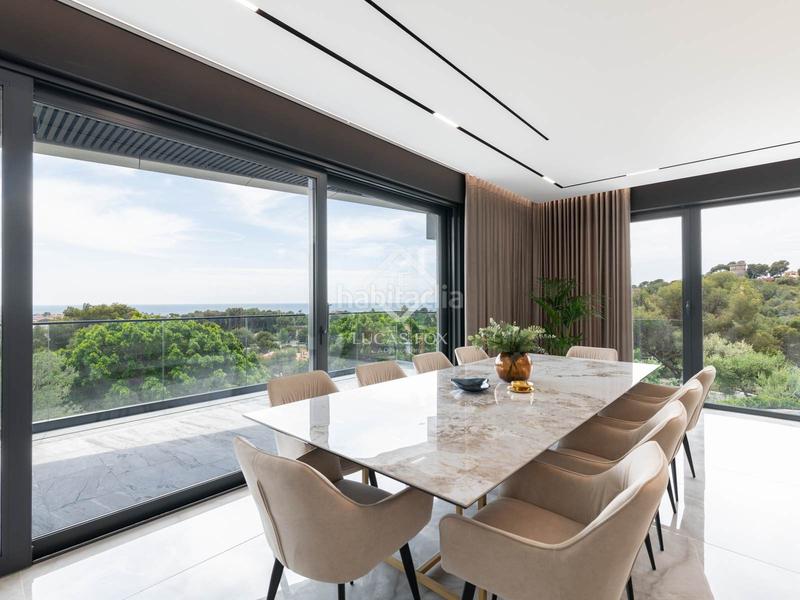 Foto 17390714-a8e2-486c-b317-8345ec840dbc. Chalet exclusiva propiedad de lujo en montemar con vistas al mediterráneo en Castelldefels