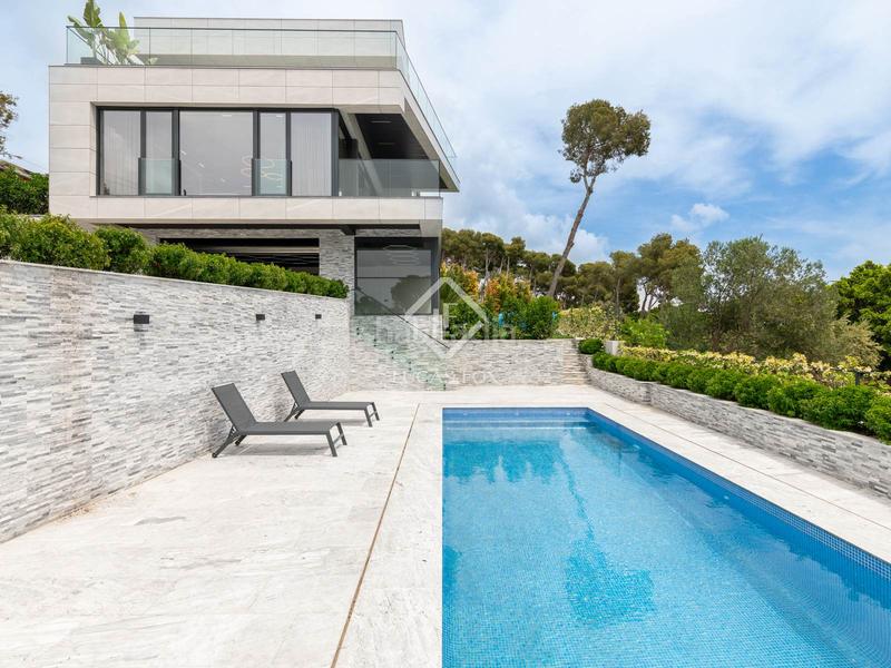Foto 6a5f8a27-31c6-4799-b88d-0ff02ac2a578. Chalet exclusiva propiedad de lujo en montemar con vistas al mediterráneo en Castelldefels