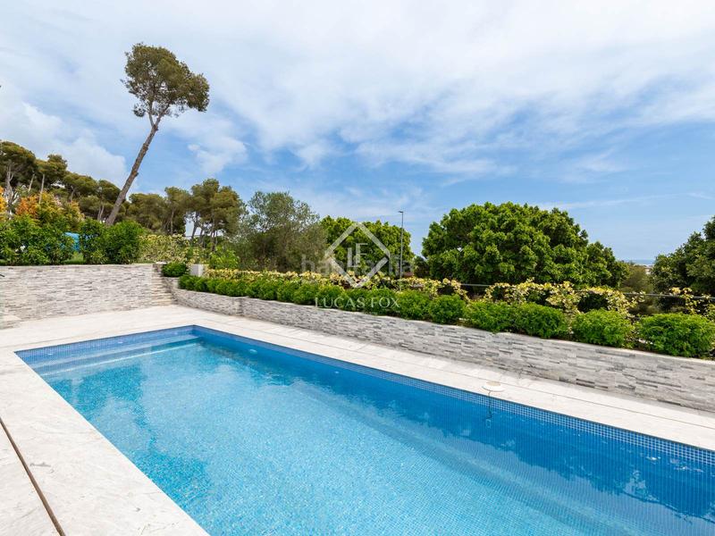 Foto 85f2ebe9-1df7-4f89-8ab1-7f1097fd3be1. Chalet exclusiva propiedad de lujo en montemar con vistas al mediterráneo en Castelldefels