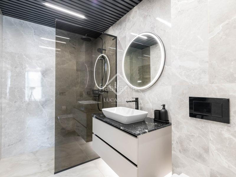 Foto f37c46fb-6c06-487a-ba0b-51e08bac0ae7. Chalet exclusiva propiedad de lujo en montemar con vistas al mediterráneo en Castelldefels