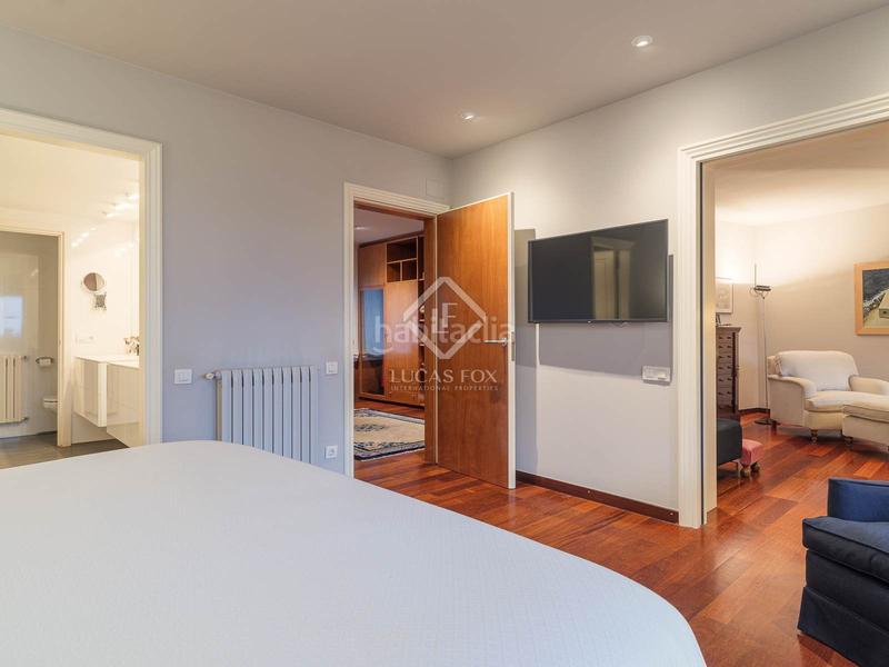 Foto bbe5b75a-1882-407b-acda-c2e82eb48899. Chalet casa en excelentes condiciones de 5 dormitorios en venta en Premià de Dalt