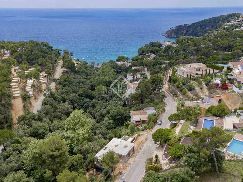 Foto 15e93978-bcf4-4813-b65c-c6abd1dda14e. Finca rústica oportunidad de completar una casa de 3 dormitorios estructura de obra nueva a la venta en Tossa de Mar
