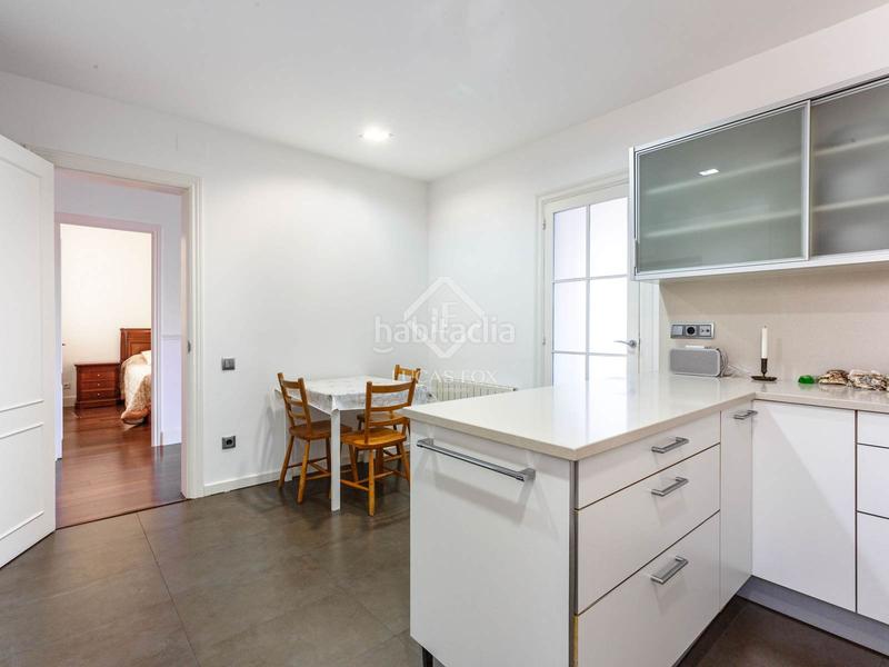 Foto 78ff3f60-9b71-4866-8a1b-46a09ce2ff58. Etagenwohnung mit heizung in Dreta de l´Eixample Barcelona