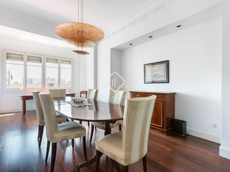 Foto 8f94b2d7-f7b2-4fb7-b349-55593210305d. Etagenwohnung mit heizung in Dreta de l´Eixample Barcelona