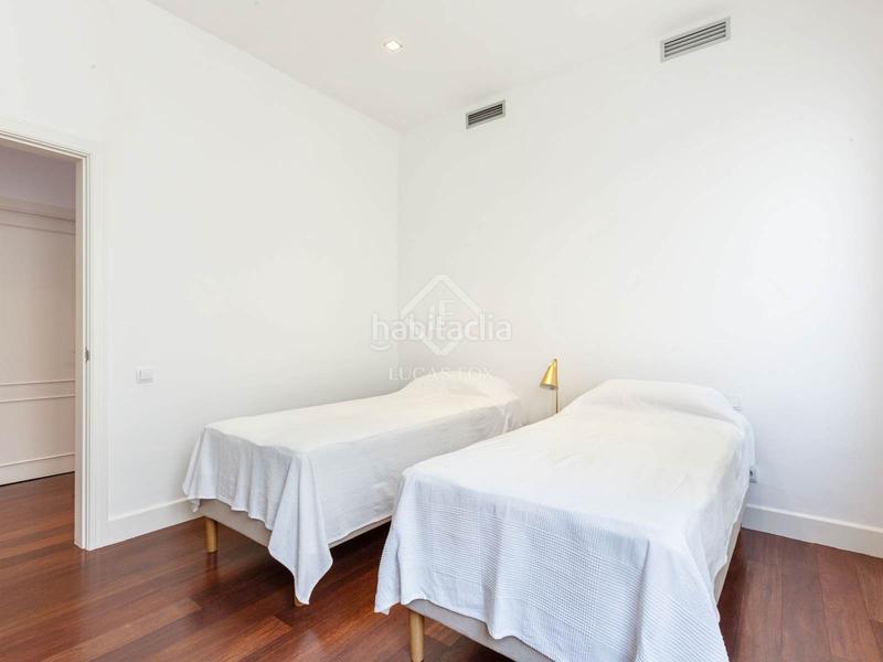 Foto c07d017a-f8bc-4e42-99a9-71921a441ac3. Etagenwohnung mit heizung in Dreta de l´Eixample Barcelona
