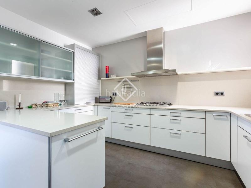 Foto fe21dd5f-1d57-4085-9eaf-3b0e6a74fbd4. Etagenwohnung mit heizung in Dreta de l´Eixample Barcelona