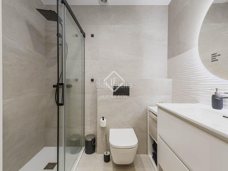 Foto 0aea872f-6f34-4127-afd6-3aaadd7c2c8a. Piso  en excelentes condiciones de 3 dormitorios en venta en Poblenou, en Barcelona