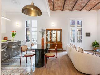 Pis a Gòtic. Piso en excelentes condiciones de 3 dormitorios en venta en góti