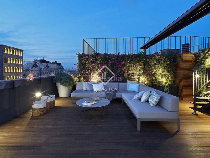 Foto 6b4086fb-1016-4831-a674-520969dc86a6. Ático  en excelentes condiciones de 2 dormitorios con 194m terraza en venta en gótico en Barcelona