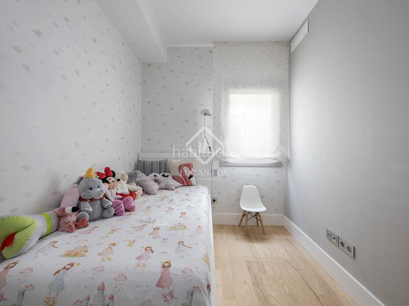 Foto e5bbf071-5325-4f0b-a794-a034e375317d. Ático  en excelentes condiciones de 2 dormitorios con 194m terraza en venta en gótico en Barcelona