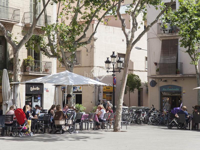 Foto facad86b-5b66-4129-a697-e609bdb155ec. Piso en venta piso en excelentes condiciones con tres dormitorios en leixample derecho en Barcelona